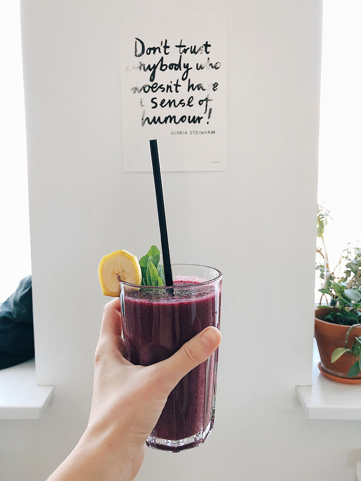 smoothie and cute wall decor